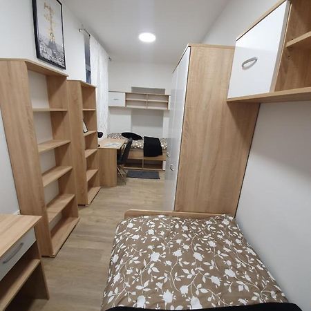 Railway Station City Modern Apartment Maribor Ngoại thất bức ảnh